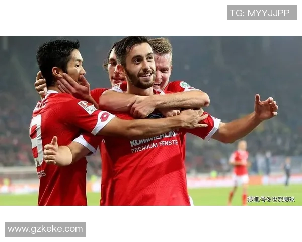 拜仁慕尼黑逐鹿德甲巅峰，领先优势实现逆袭