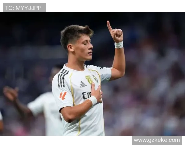 皇马签下新援后实力大增，或将冲击下赛季西甲冠军