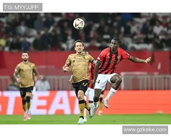 皇马客场逆转维拉雷尔，里斯维尔出场破门助球队获胜