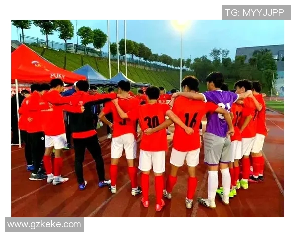 恒大足球队在2017年与韩国球队的精彩对决回顾与分析